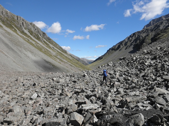 027 Taruhuana Pass 1