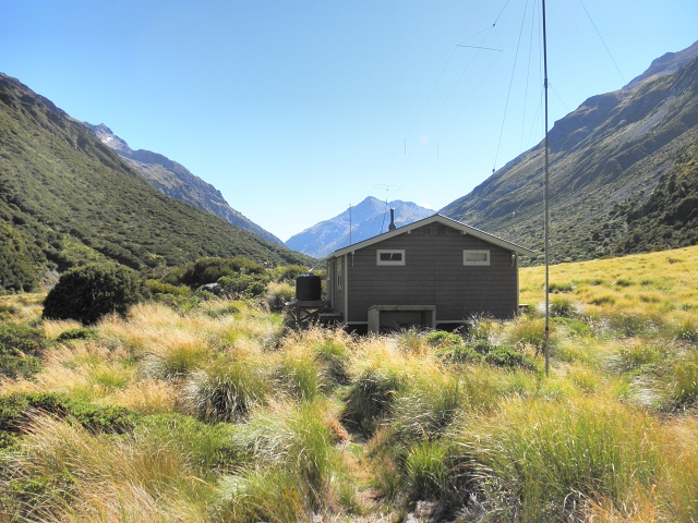 029 Edwards Hut 3